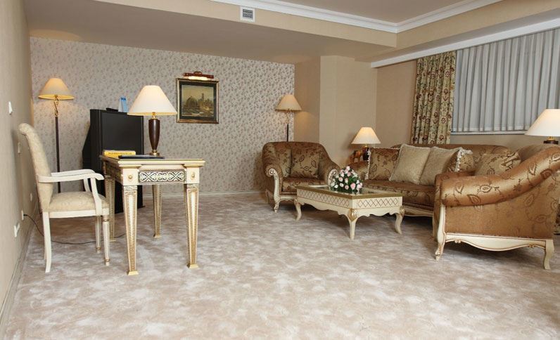 Wyndham Tashkent Hotel ภายนอก รูปภาพ