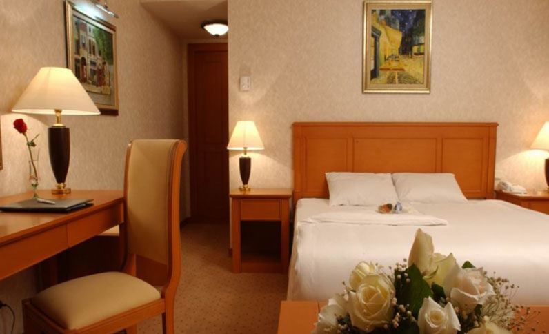 Wyndham Tashkent Hotel ภายนอก รูปภาพ
